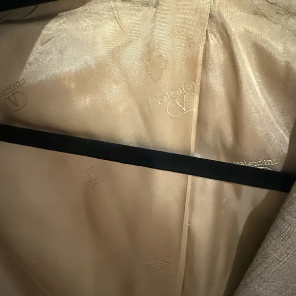 Men's Valentino Tan Blazer and Suit Set - Picture 6 of 11